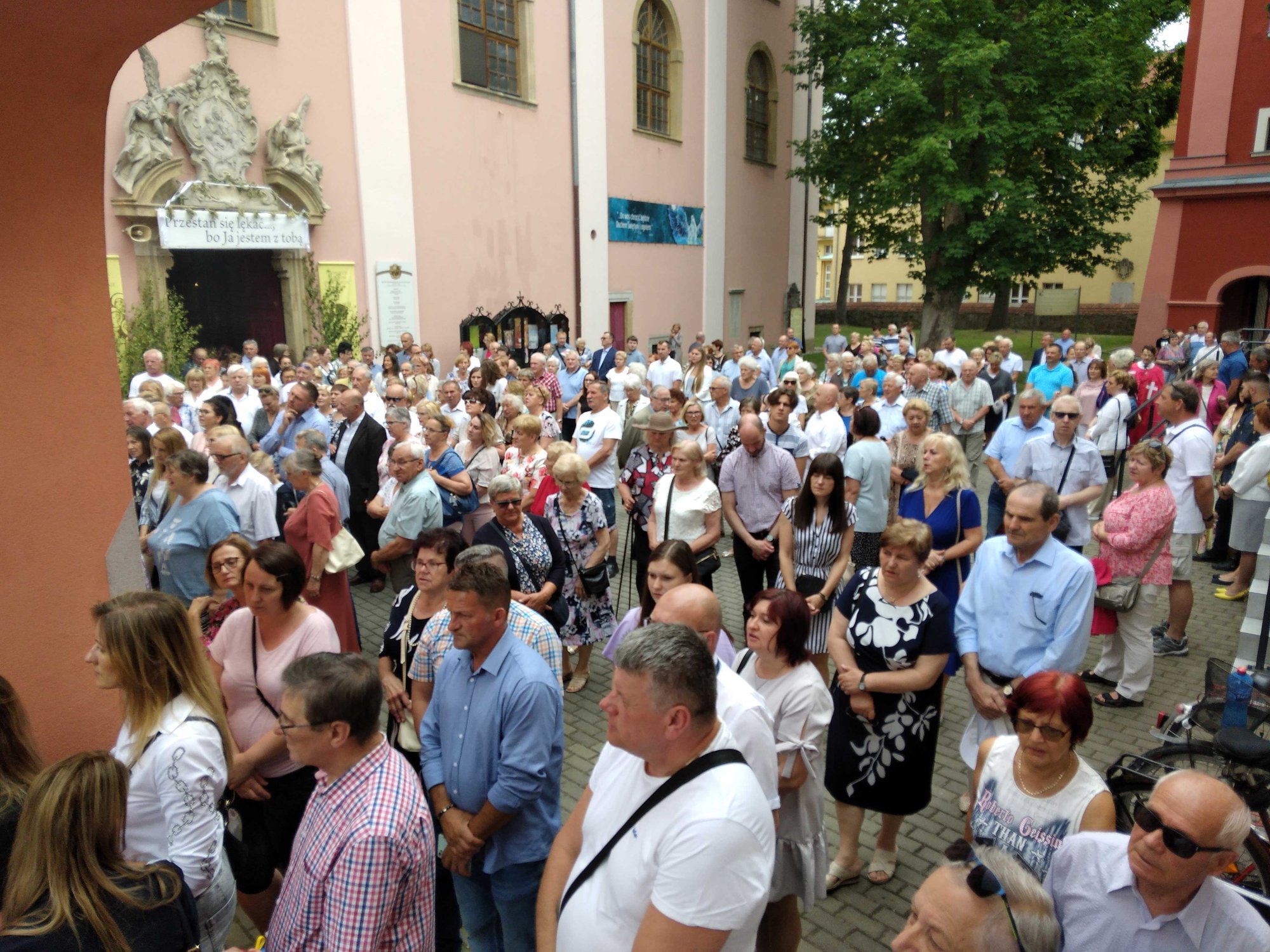 boze-ciao-w-cieplicach-pierwsze-w-1321-roku-106659