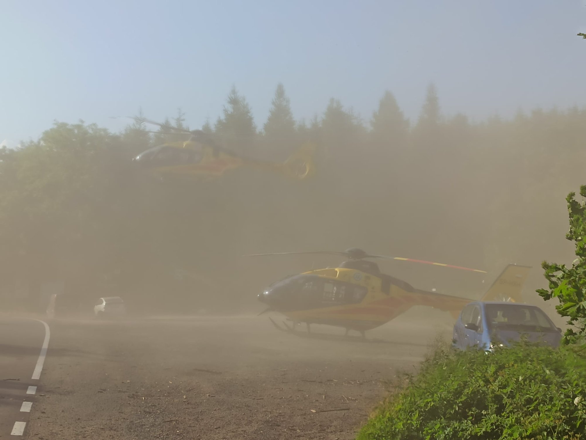 wypadek-autokaru-z-pasazerami-na-przeeczy-kowarskiej-106666