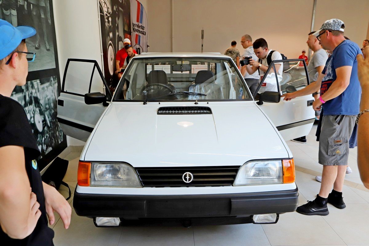 polonez-truck-z-cypru-juz-na-wystawie-106673