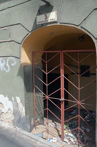 brudy-w-przychodni-10673