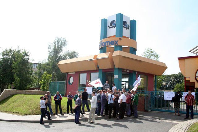pis-nie-wyzeraj-naszych-mis-10684