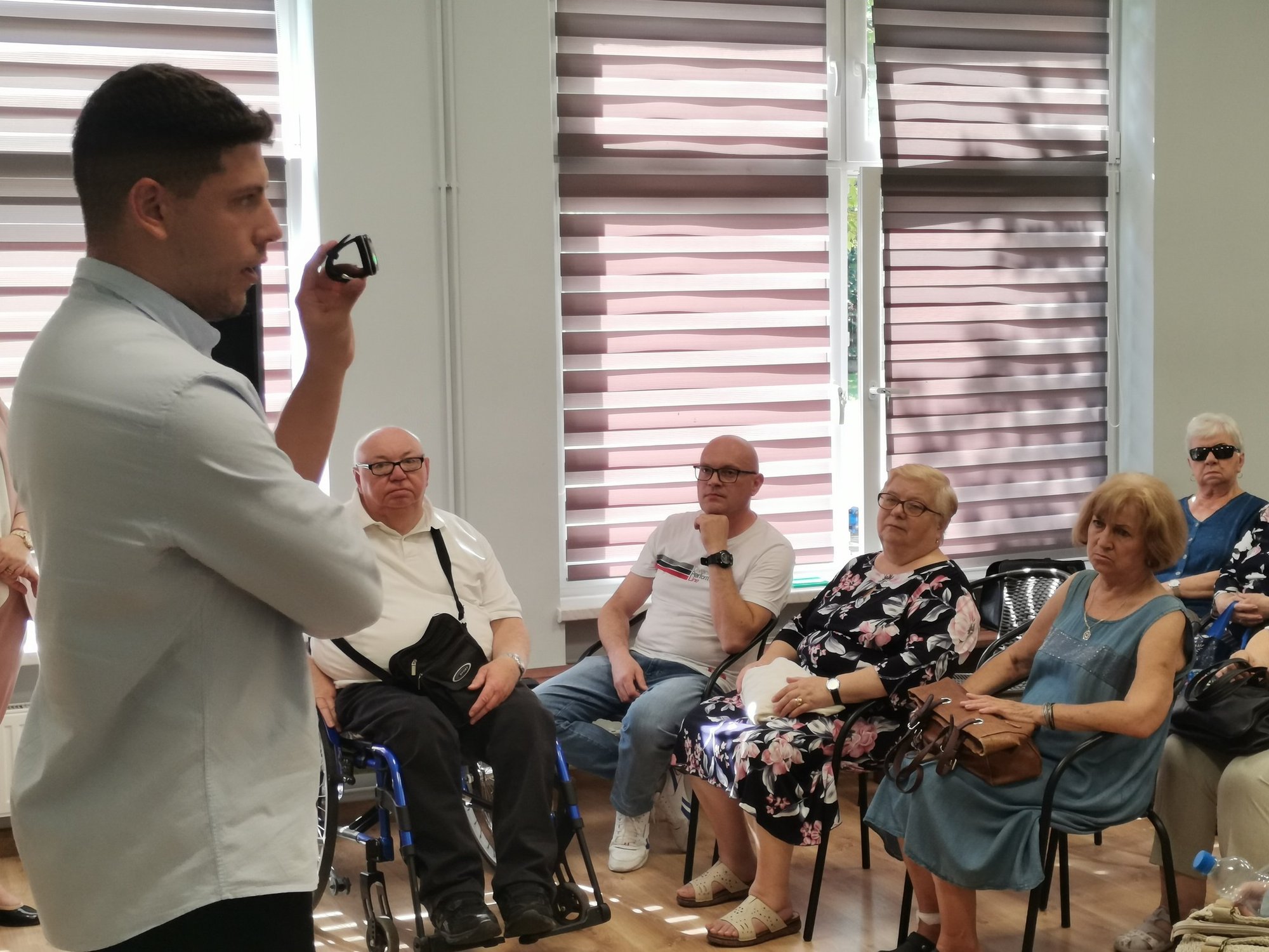 opaski-dla-seniorow-106871