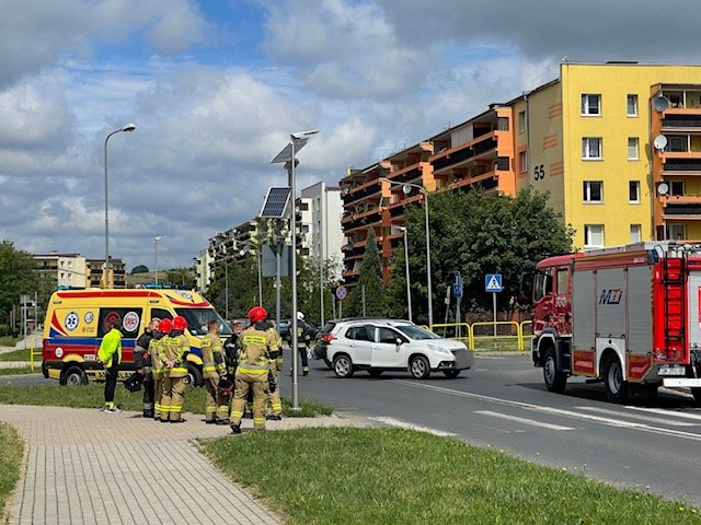 zderzenie-dwoch-aut-107008