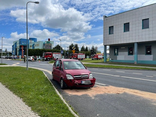 zderzenie-dwoch-aut-107008