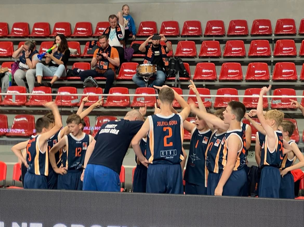sukcesy-modych-koszykarzy-107009