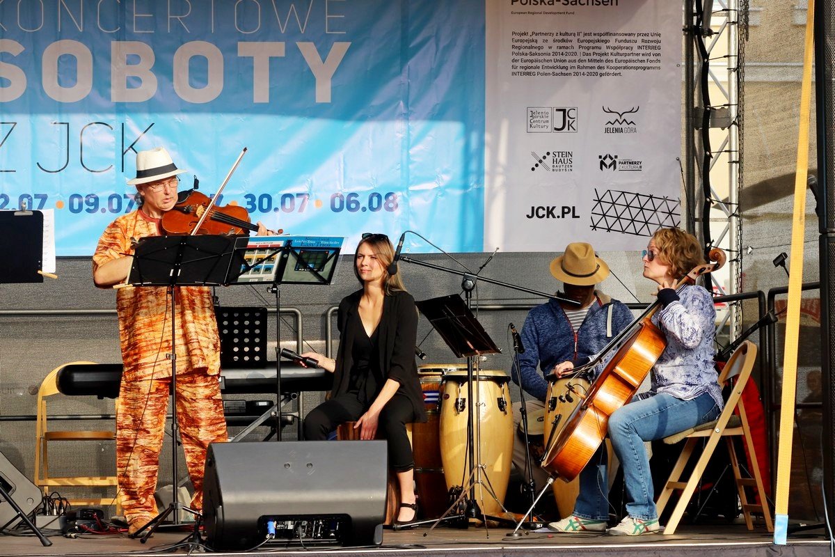 muzyczne-weekendy-w-jeleniej-gorze-107063