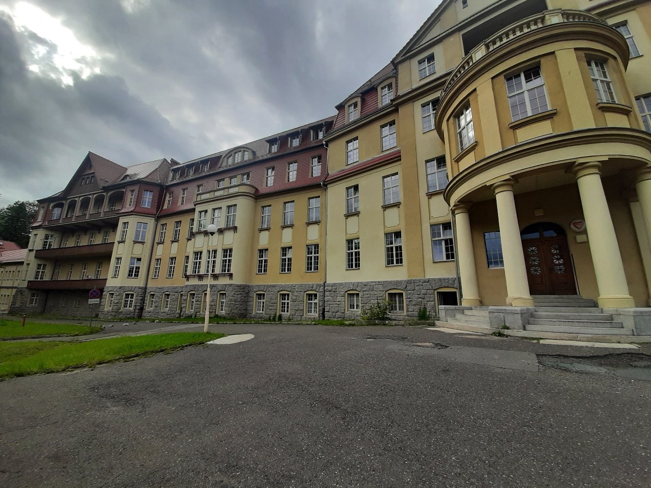 w-obronie-oddziaow-szpitala-bukowiec-107064