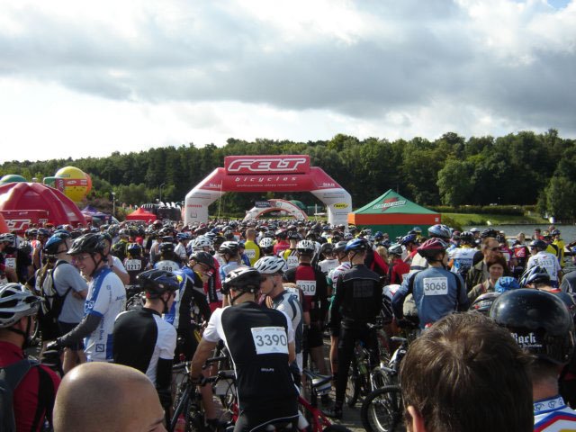 pedzili-w-maratonie-10708