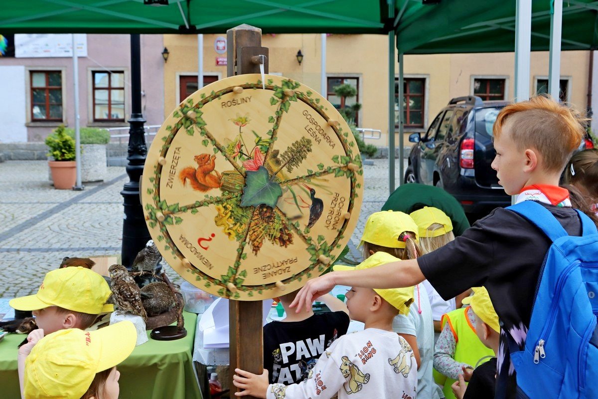 bezpieczne-wakacje-festyn-w-centrum-107089