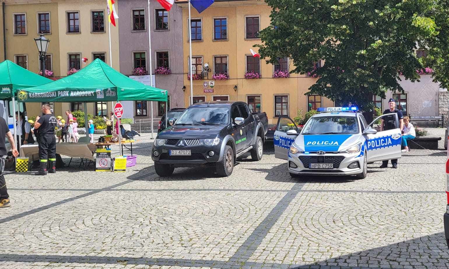 bezpieczne-wakacje-festyn-w-centrum-107089