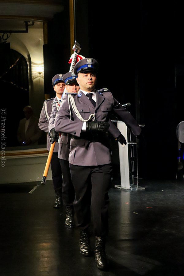 swieto-policji-z-awansami-i-nagrodami-107152