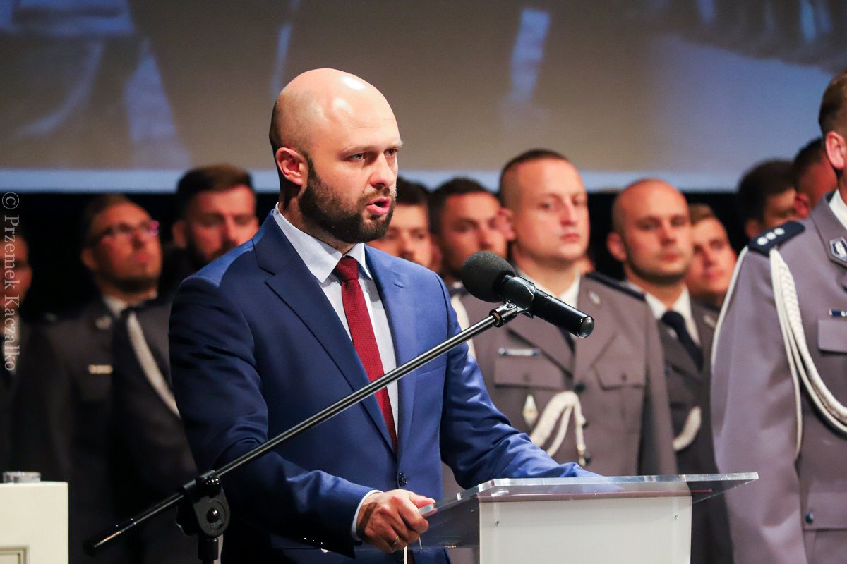 swieto-policji-z-awansami-i-nagrodami-107152