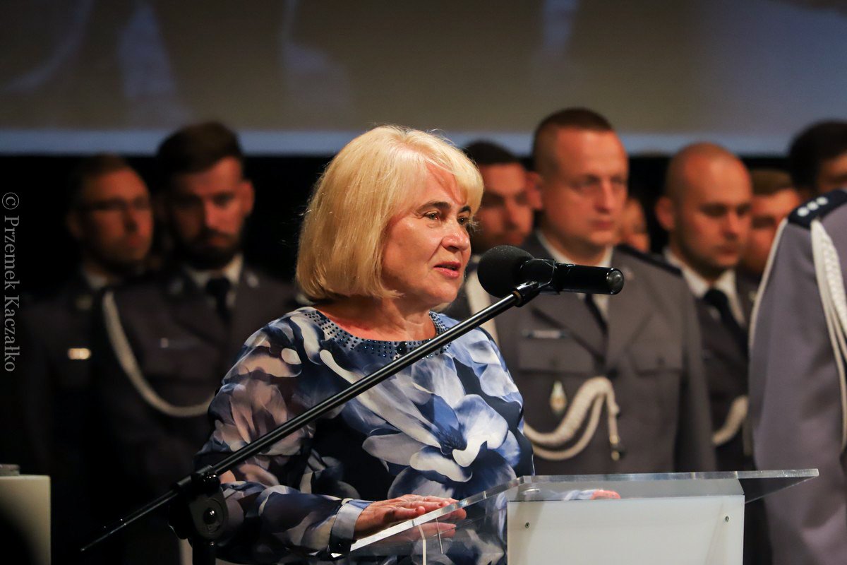 swieto-policji-z-awansami-i-nagrodami-107152