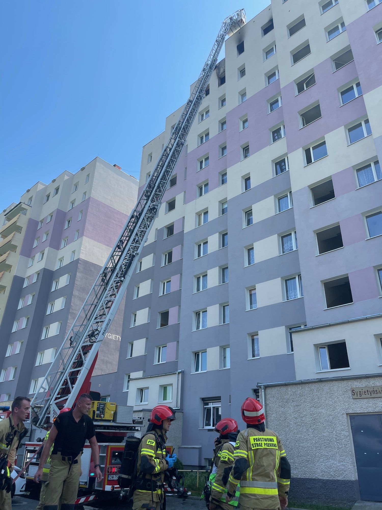 pozar-w-wiezowcu-aktualizacja-107273