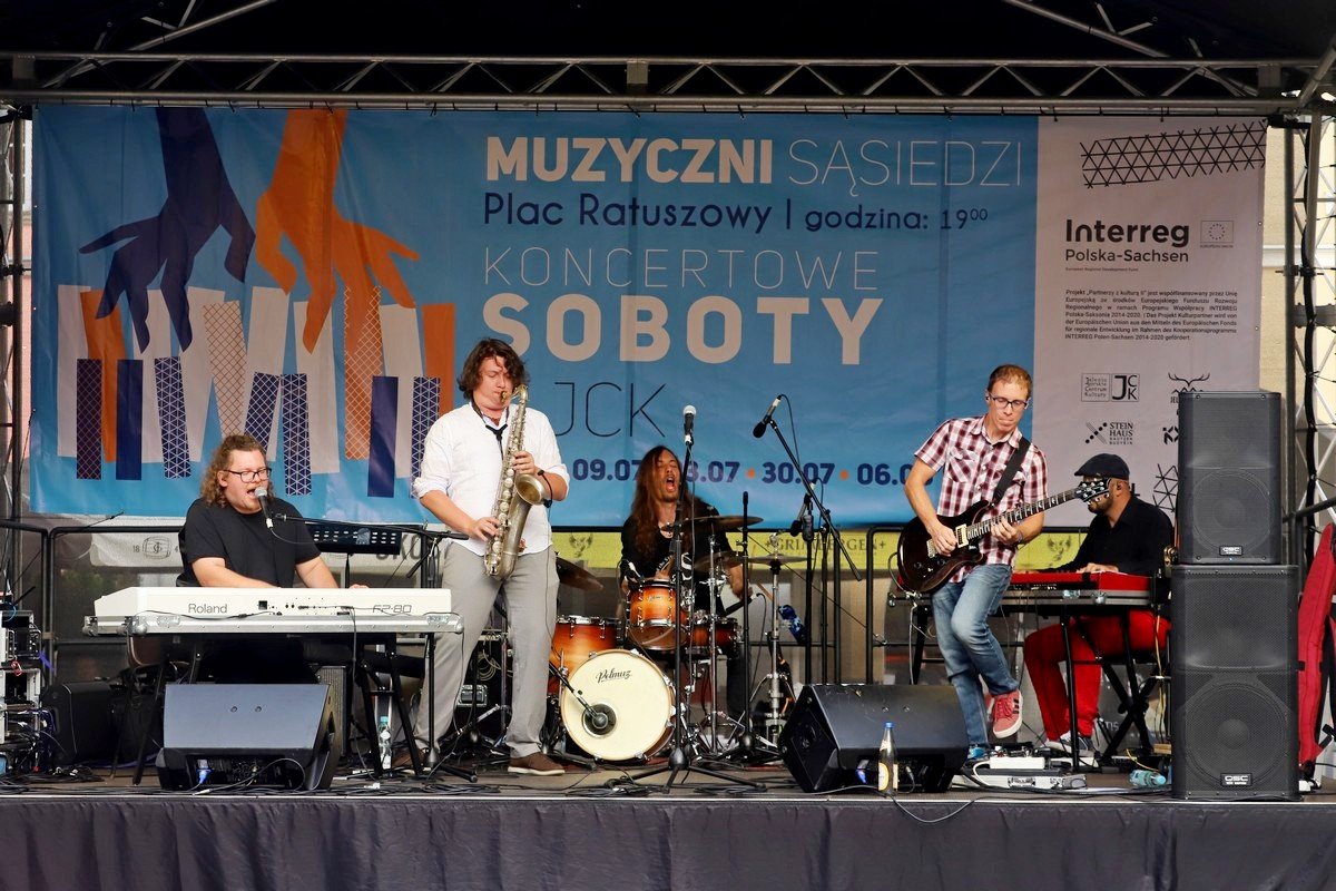 muzyczni-sasiedzi-po-kolejnej-odsonie-107359