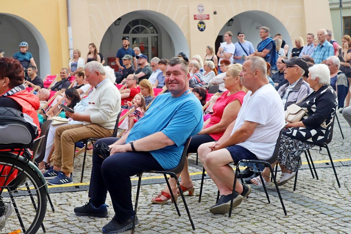 muzyczni-sasiedzi-po-kolejnej-odsonie-107359