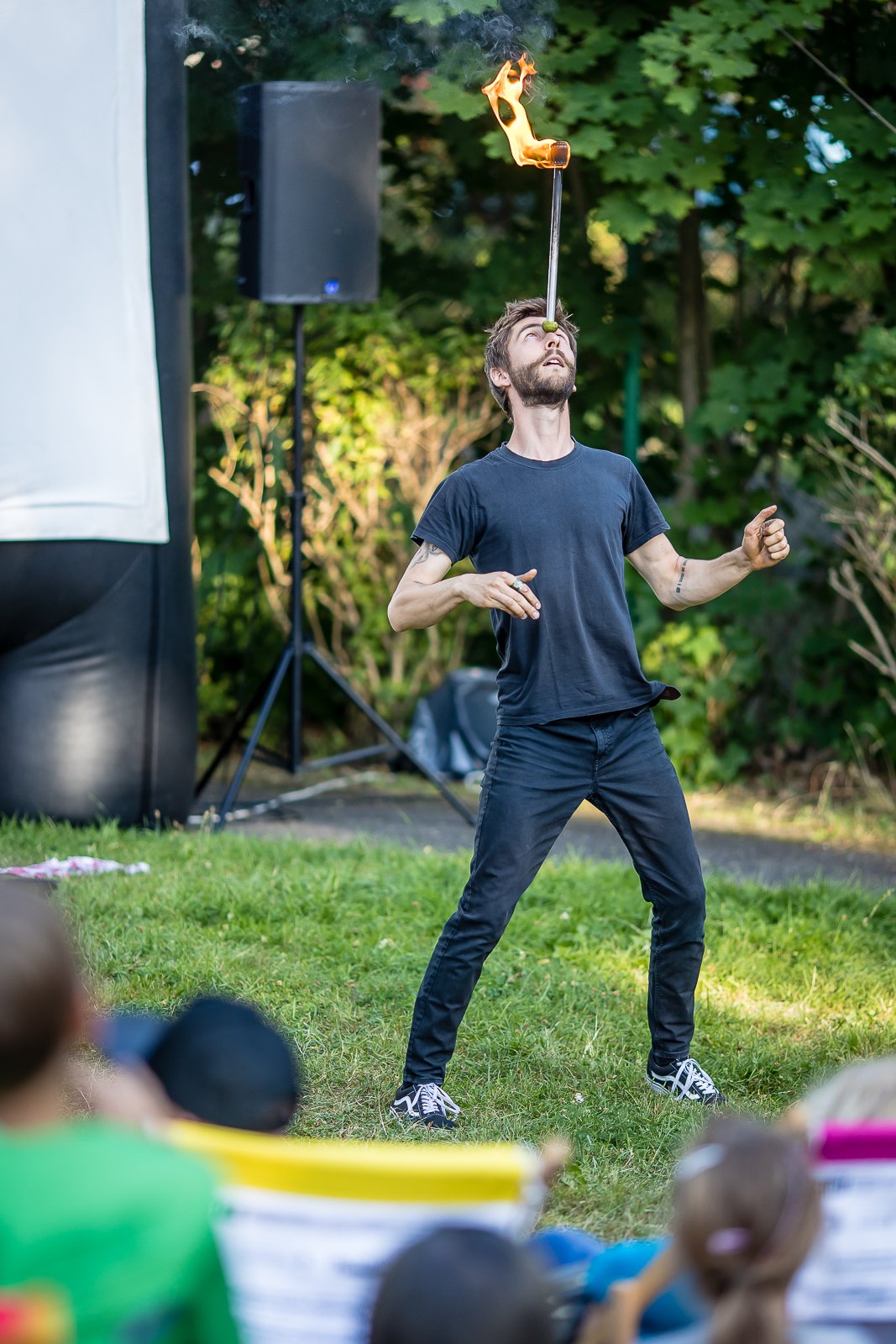 skok-w-blok-na-osiedle-robotnicze-107450
