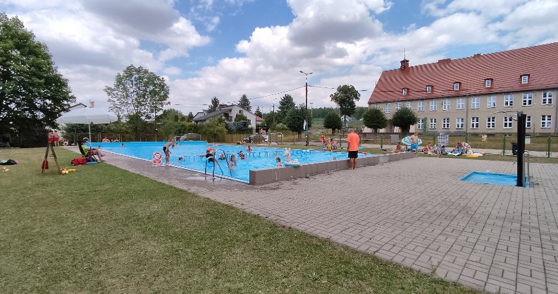 woza-za-darmo-na-basen-107452