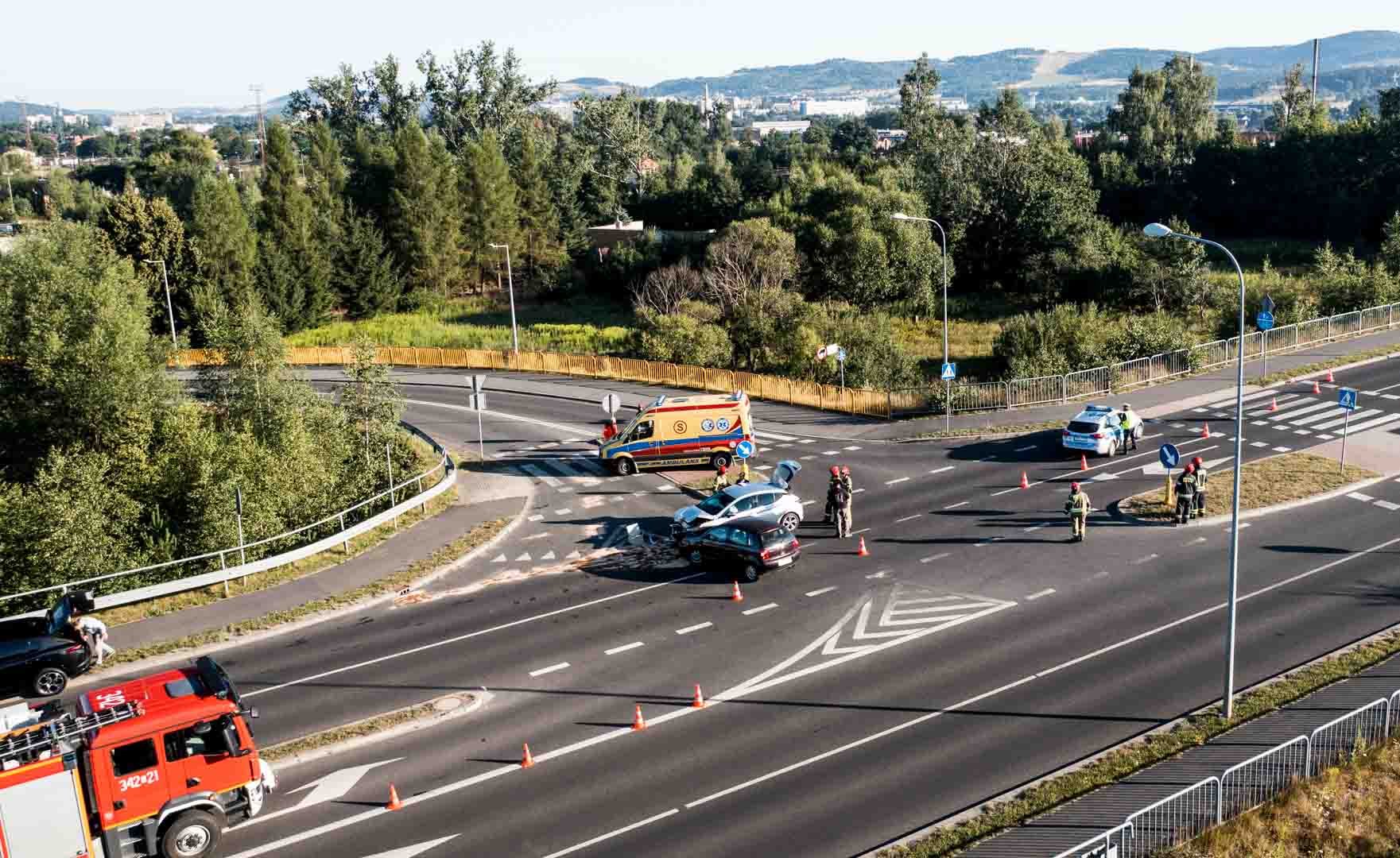 zderzenie-dwoch-aut-107460