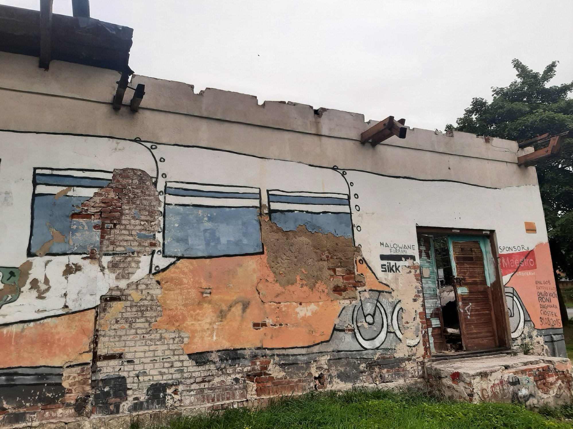 dworzec-w-kowarach-wreszcie-do-remontu-107521