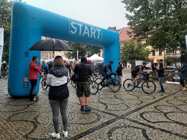 cyklofiesta-w-strugach-deszczu-107537