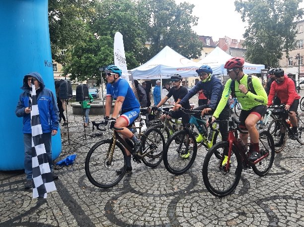 cyklofiesta-w-strugach-deszczu-107537