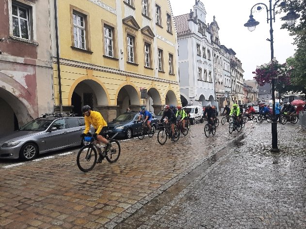 cyklofiesta-w-strugach-deszczu-107537