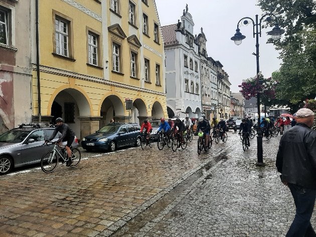 cyklofiesta-w-strugach-deszczu-107537