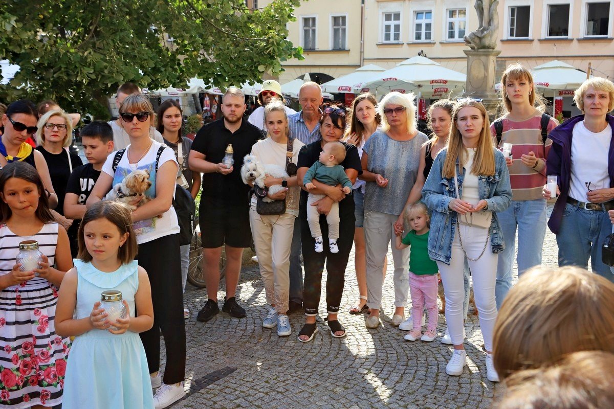 uczcili-pamiec-ofiar-rosyjskiej-agresji-107561