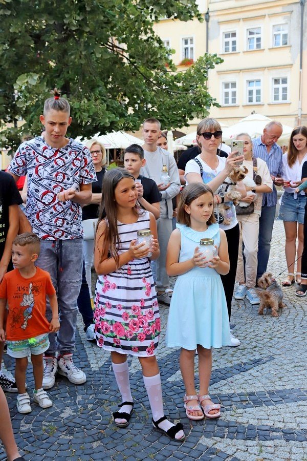 uczcili-pamiec-ofiar-rosyjskiej-agresji-107561