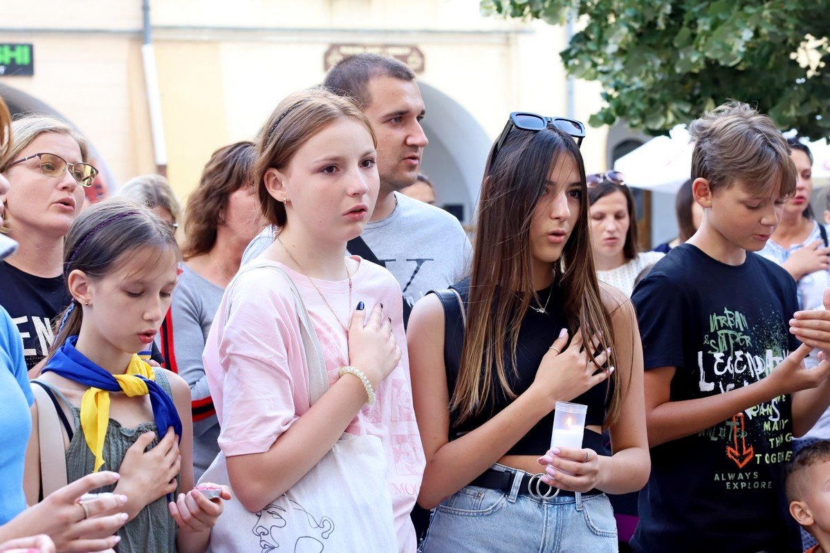 uczcili-pamiec-ofiar-rosyjskiej-agresji-107561