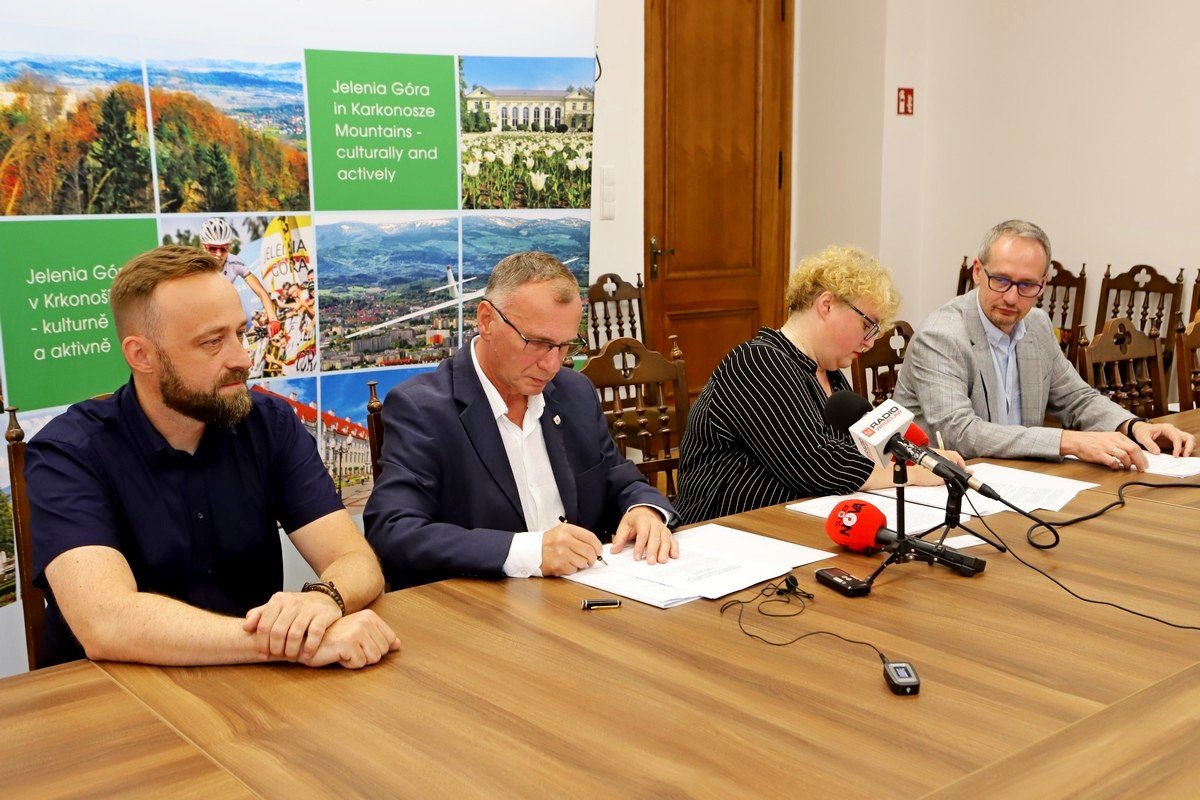 kolejne-wsparcie-od-fundacji-107609
