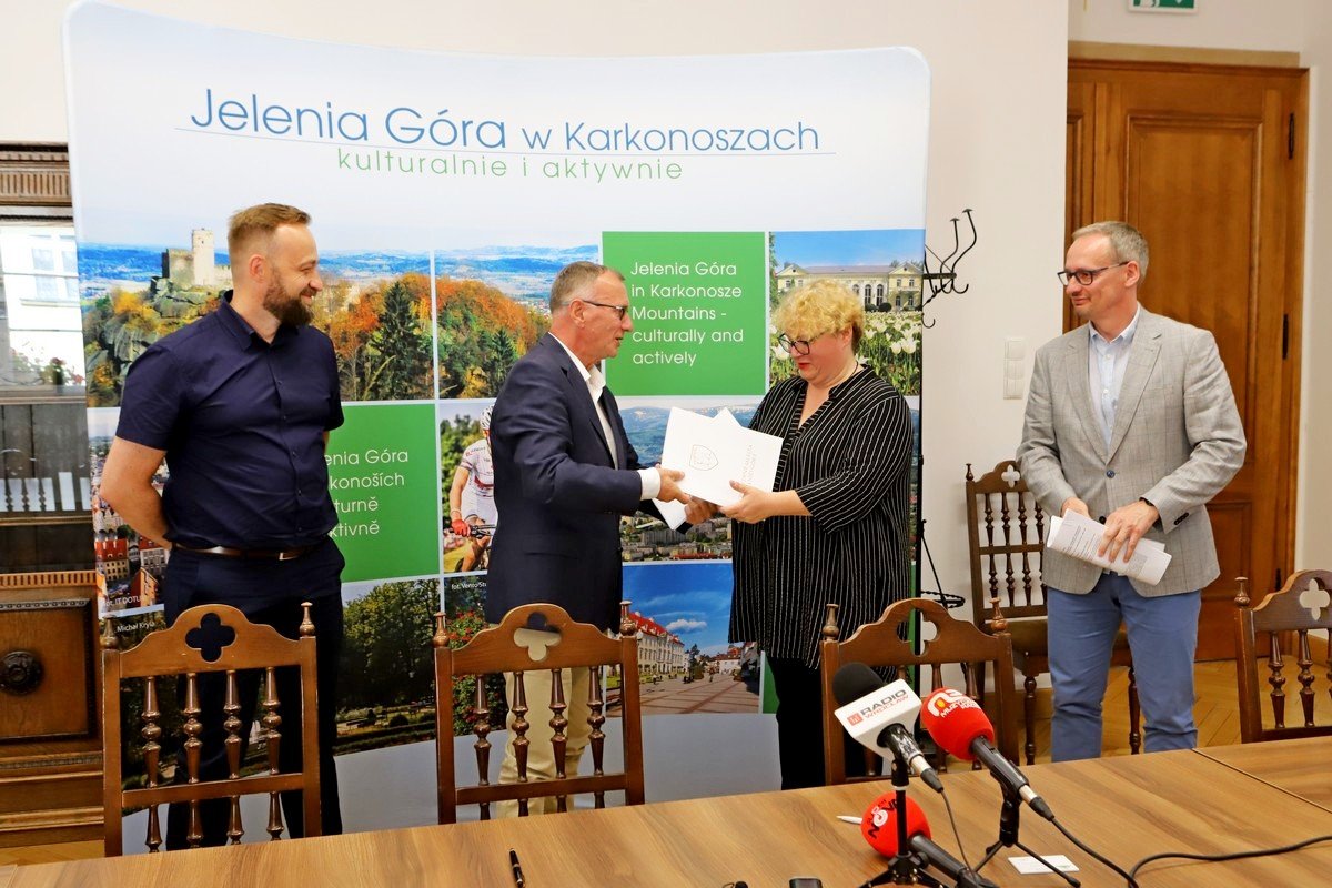 kolejne-wsparcie-od-fundacji-107609