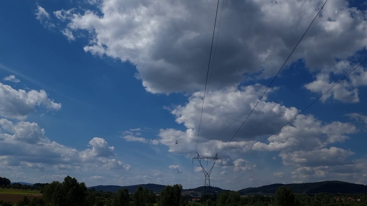 pomiary-pradu-z-powietrza-107674