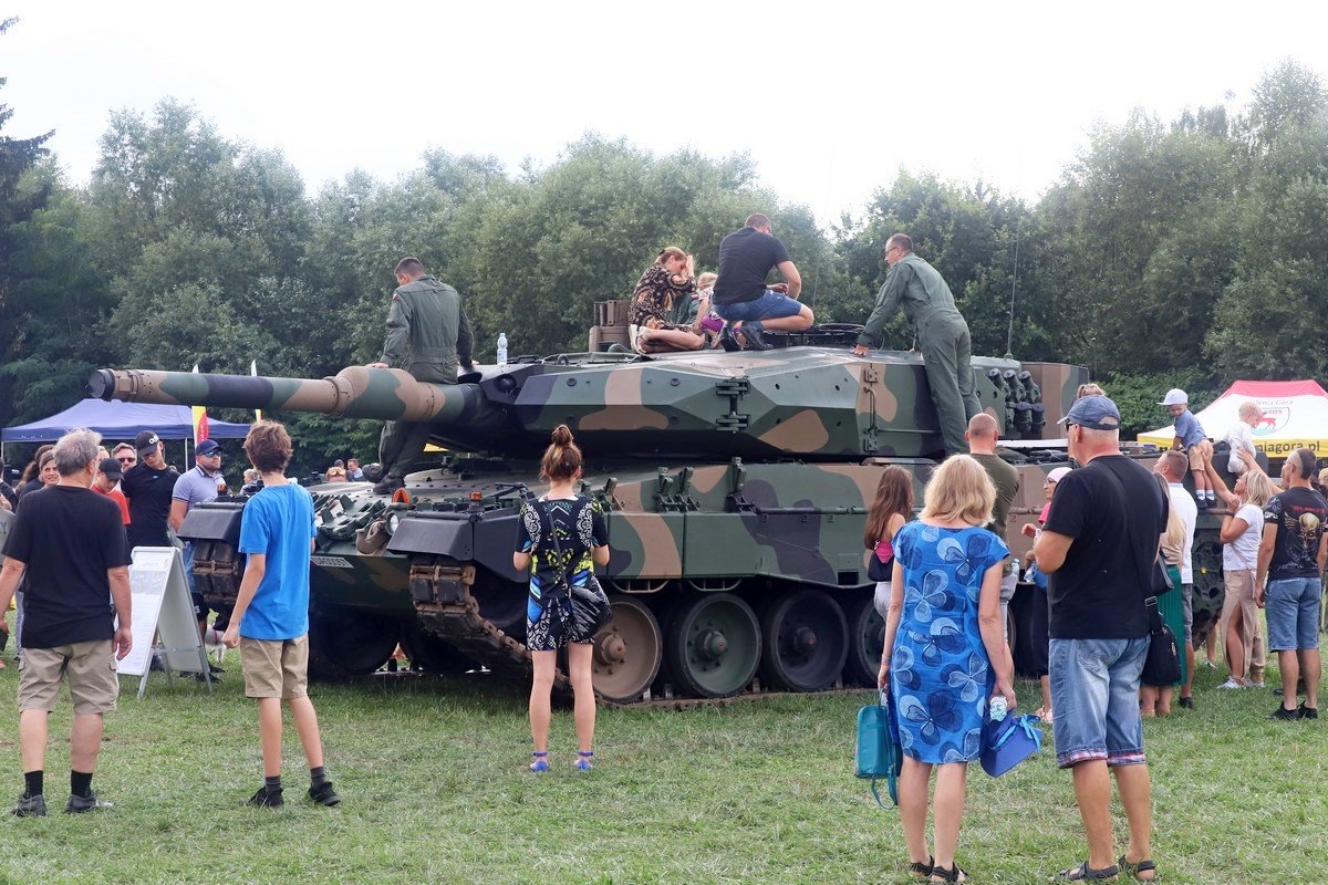 wojskowy-piknik-mon-w-jeleniej-gorze-107910