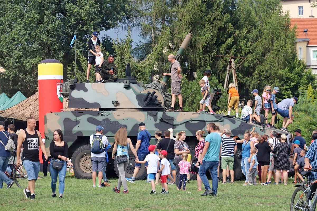 wojskowy-piknik-mon-w-jeleniej-gorze-107910