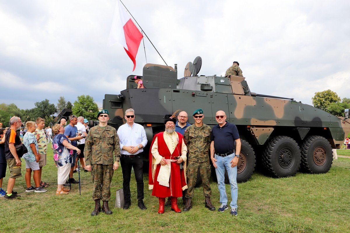 wojskowy-piknik-mon-w-jeleniej-gorze-107910