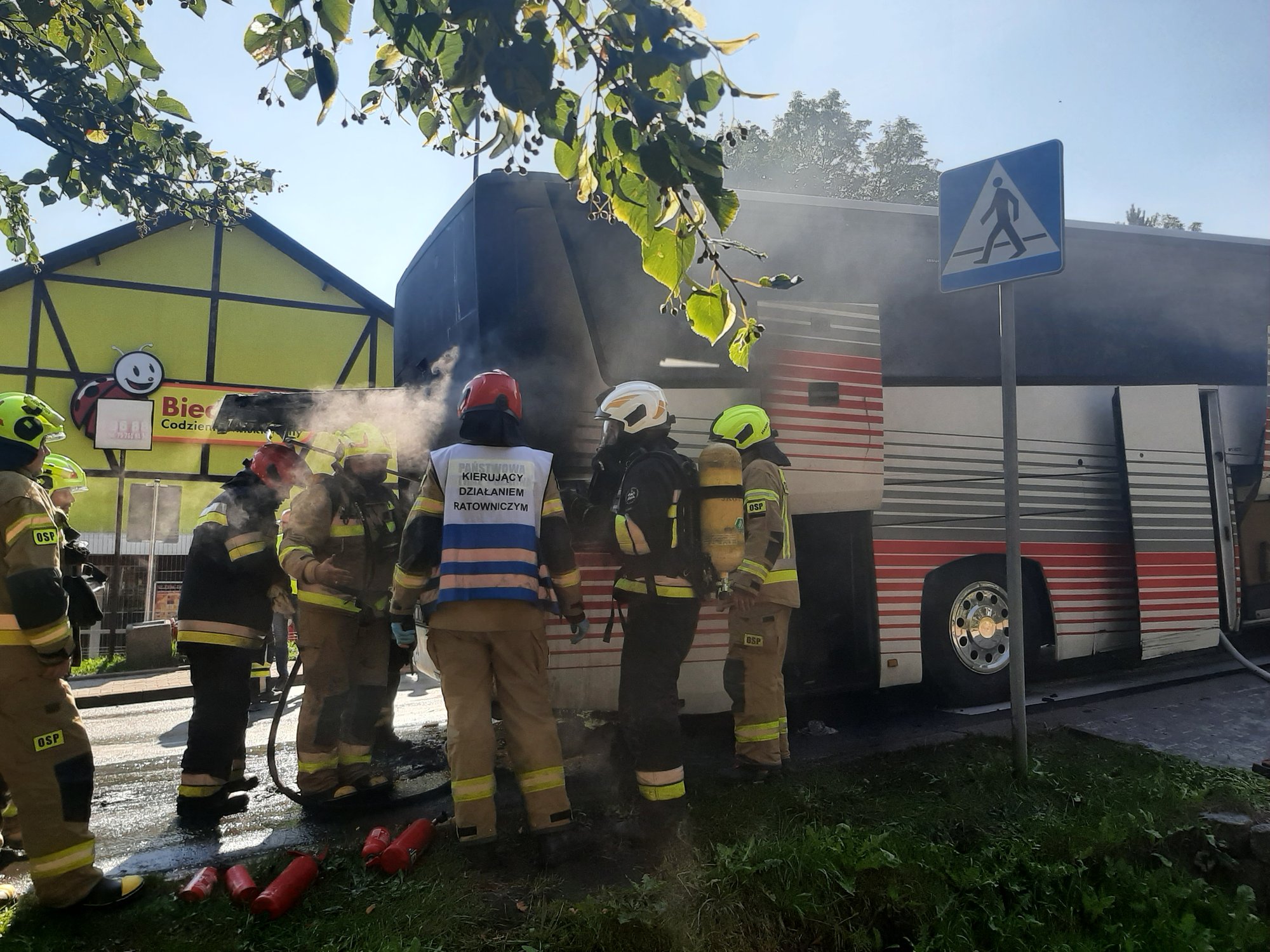 zapali-sie-autobus-107923