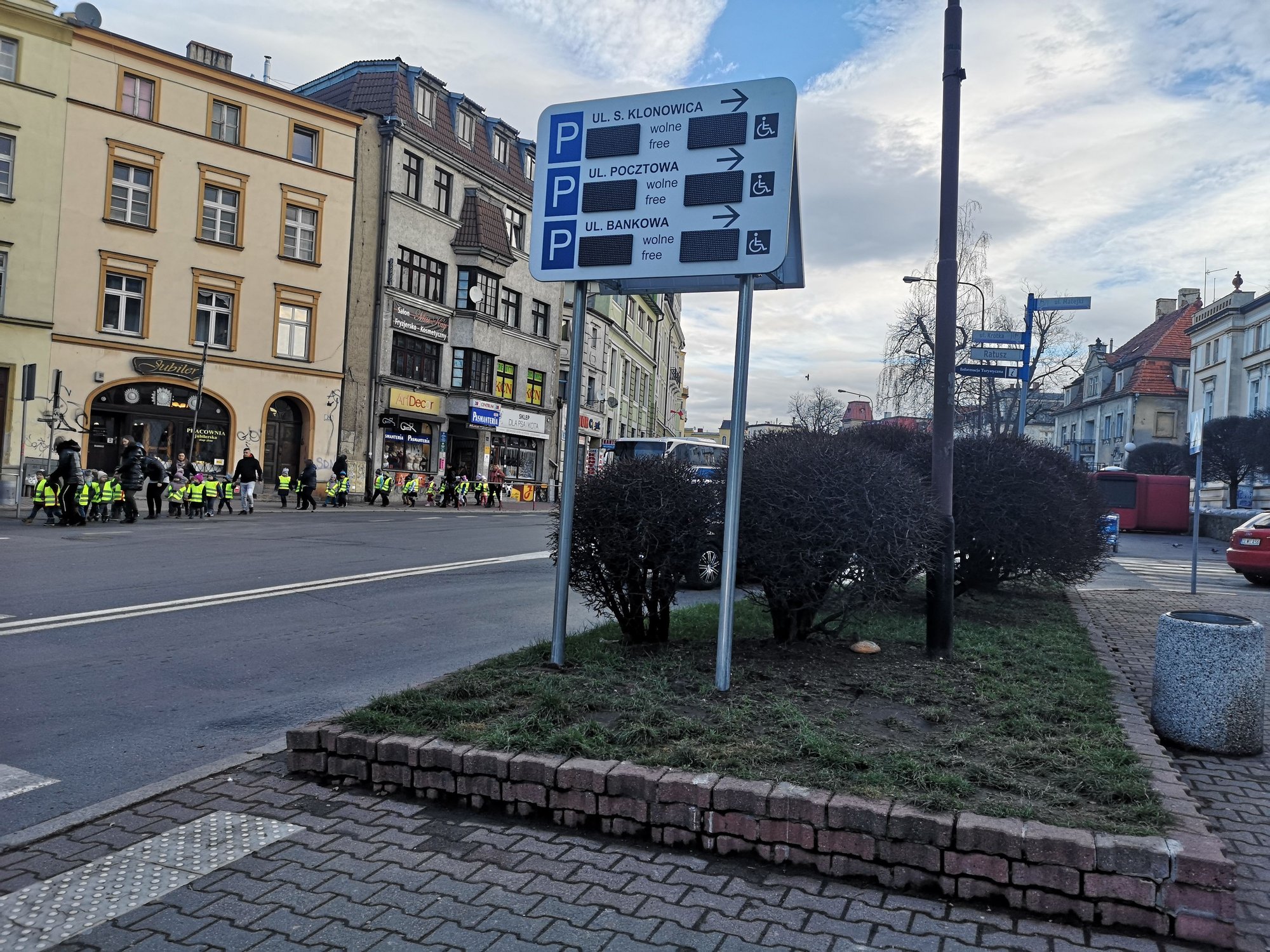 podwyzka-cen-w-strefie-parkowania-108077