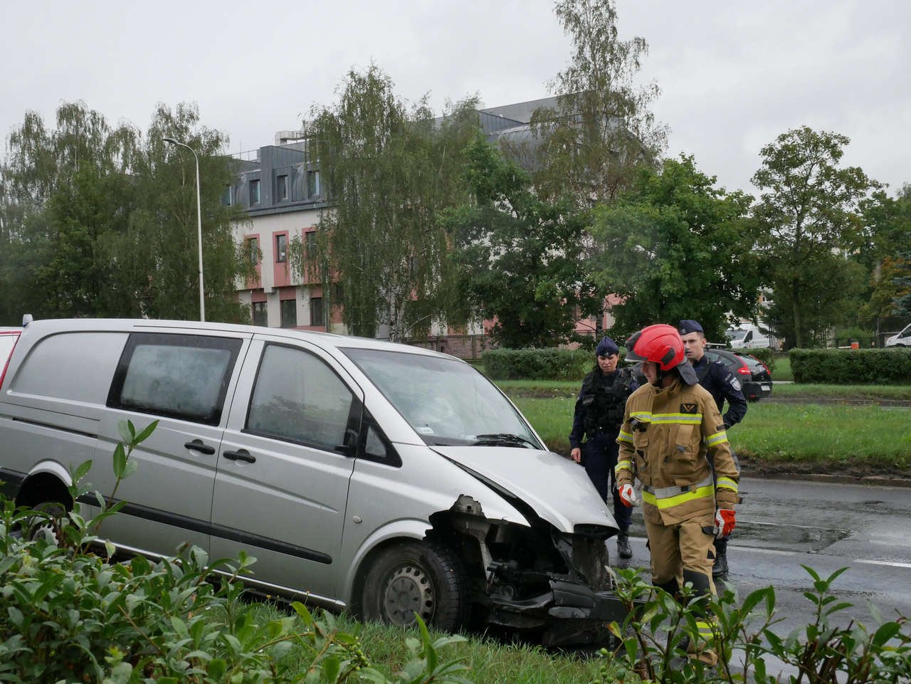 ucieka-policji-trafi-za-kratki-108091