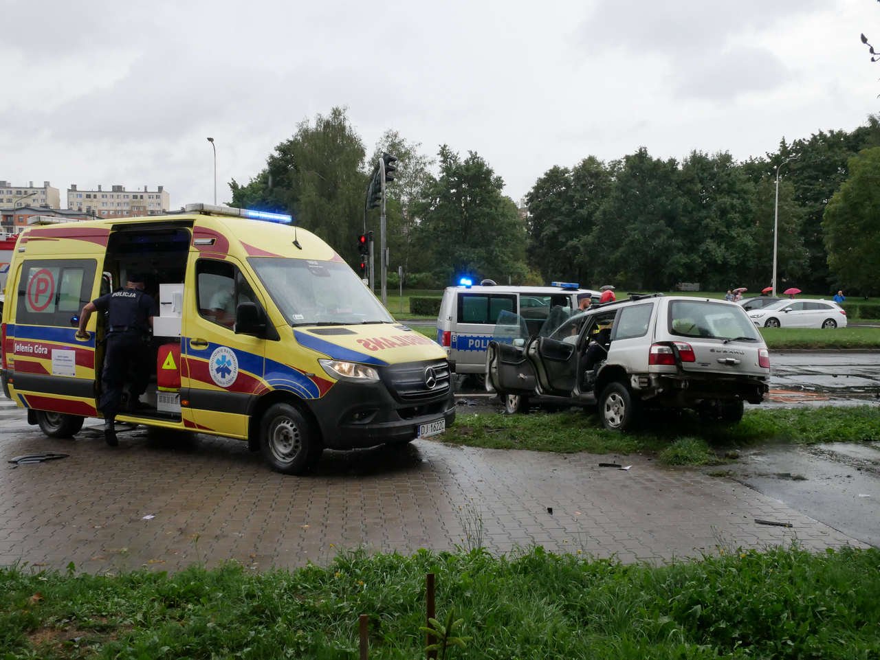 ucieka-policji-trafi-za-kratki-108091