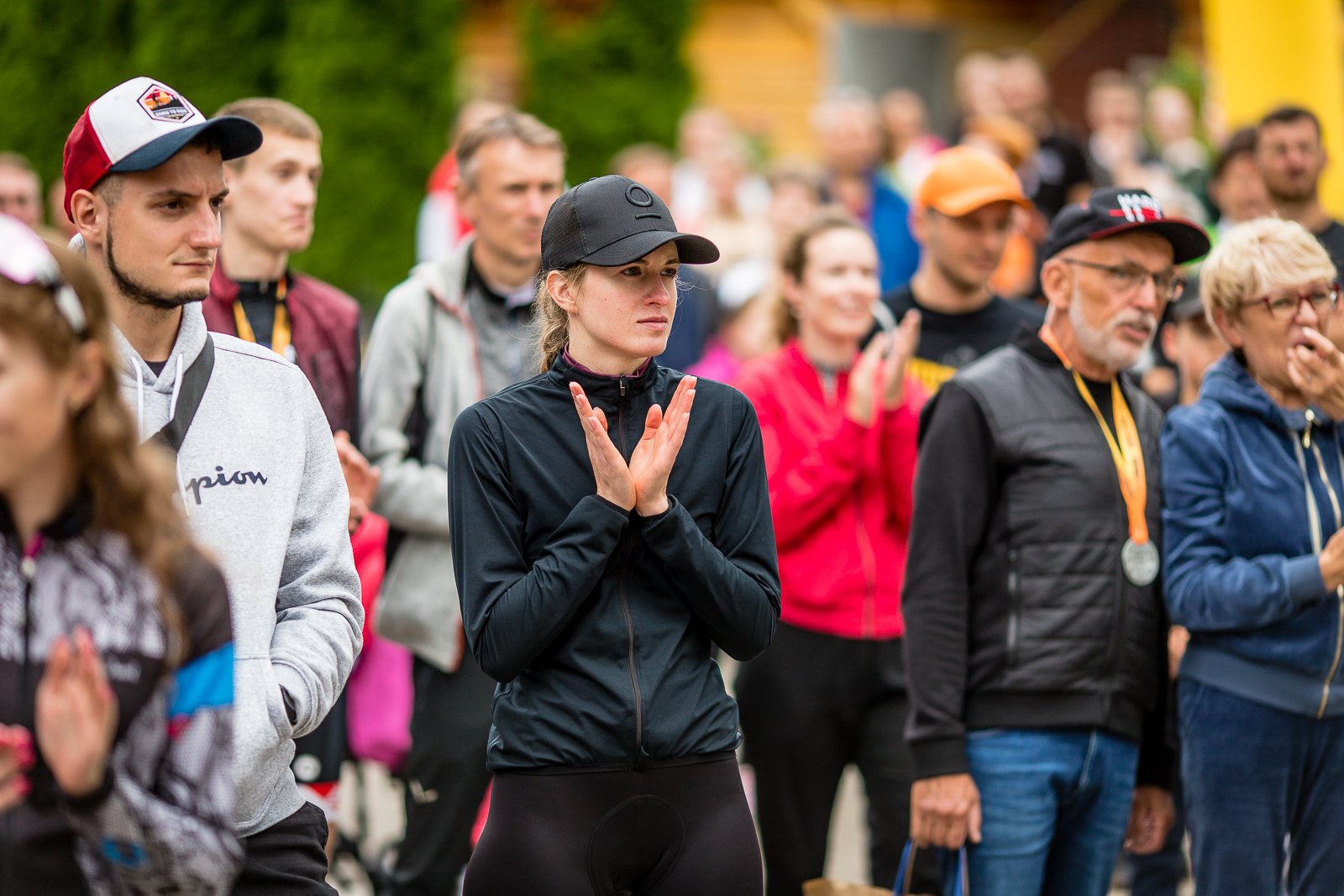 uphill-race-sniezka-w-strugach-deszczu-108093