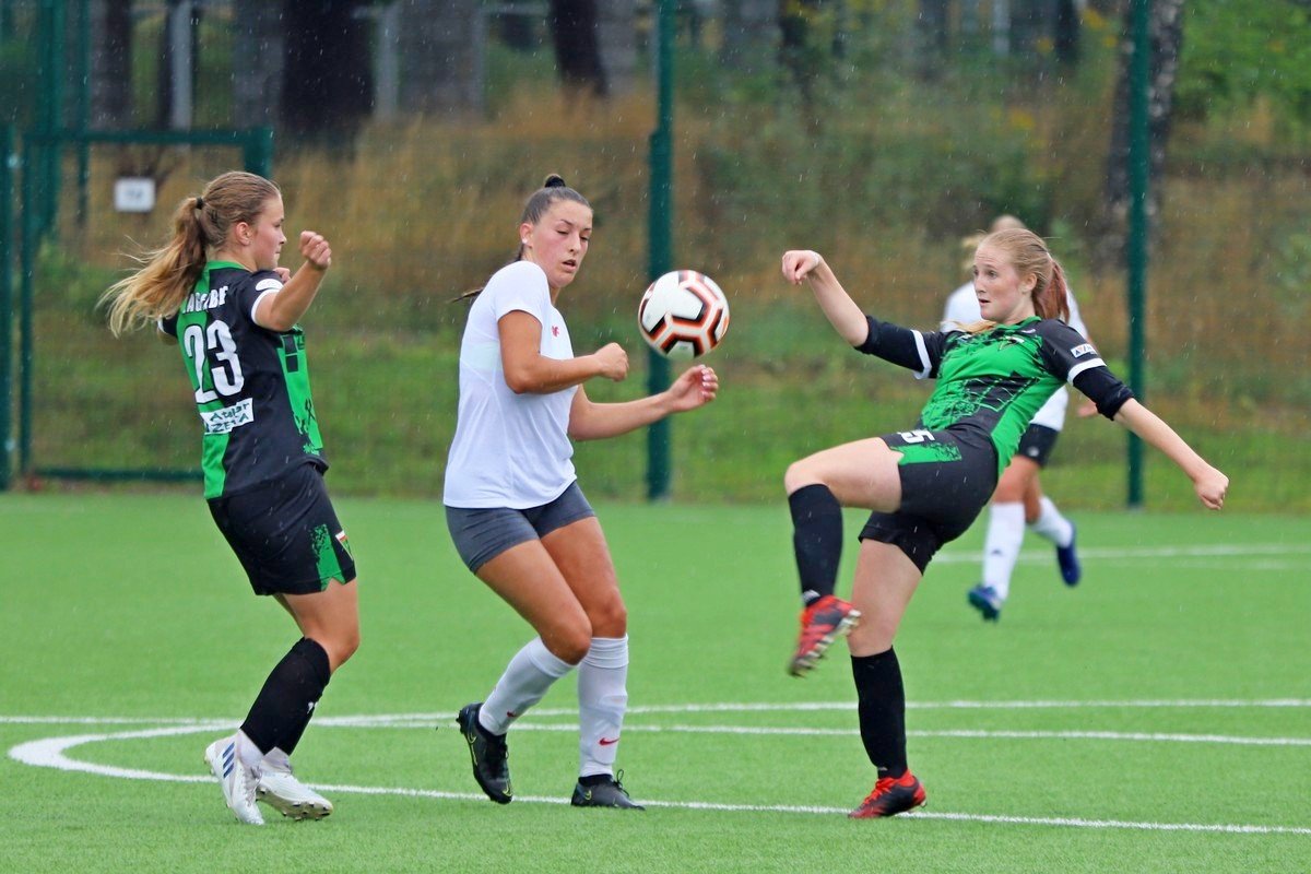 pikarki-victorii-po-pierwszym-sparingu-108201