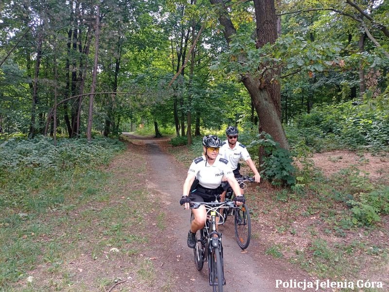 sezon-na-policyjne-patrole-rowerowe-trwa-108219