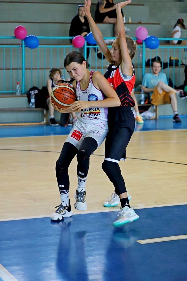miejskie-derby-modych-koszykarek-108250