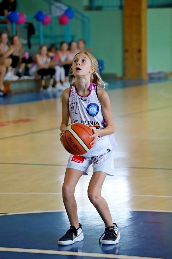 miejskie-derby-modych-koszykarek-108250