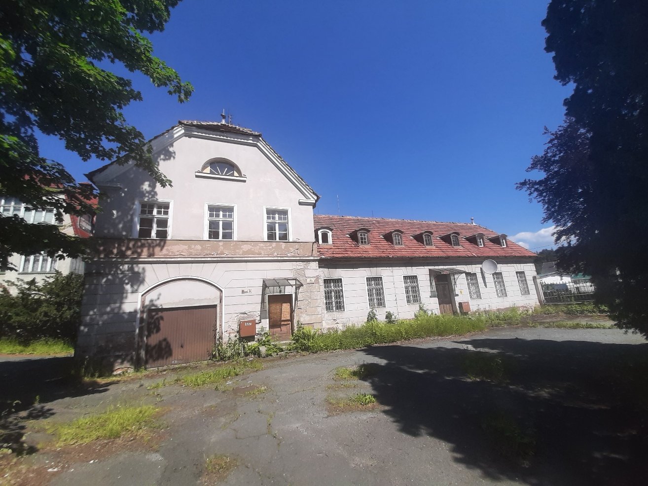 co-czeka-niszczejacy-kompleks-szpitalny-108266