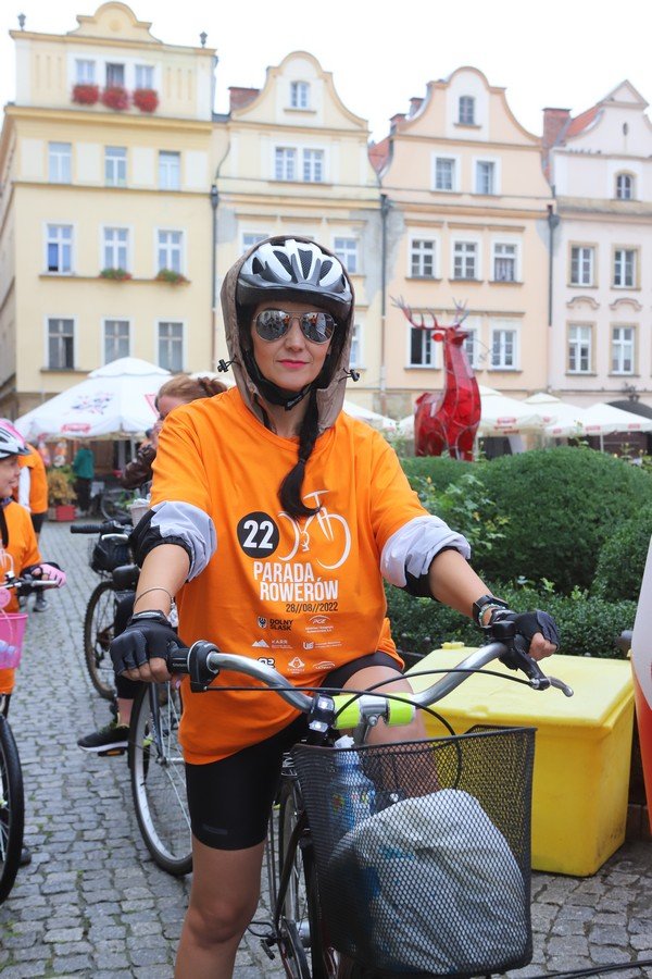 parada-rowerow-w-deszczowej-aurze-108295