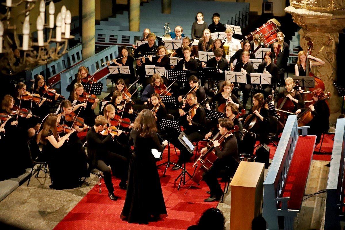 zachwycia-powszechna-orkiestra-jeleniogorska-108319