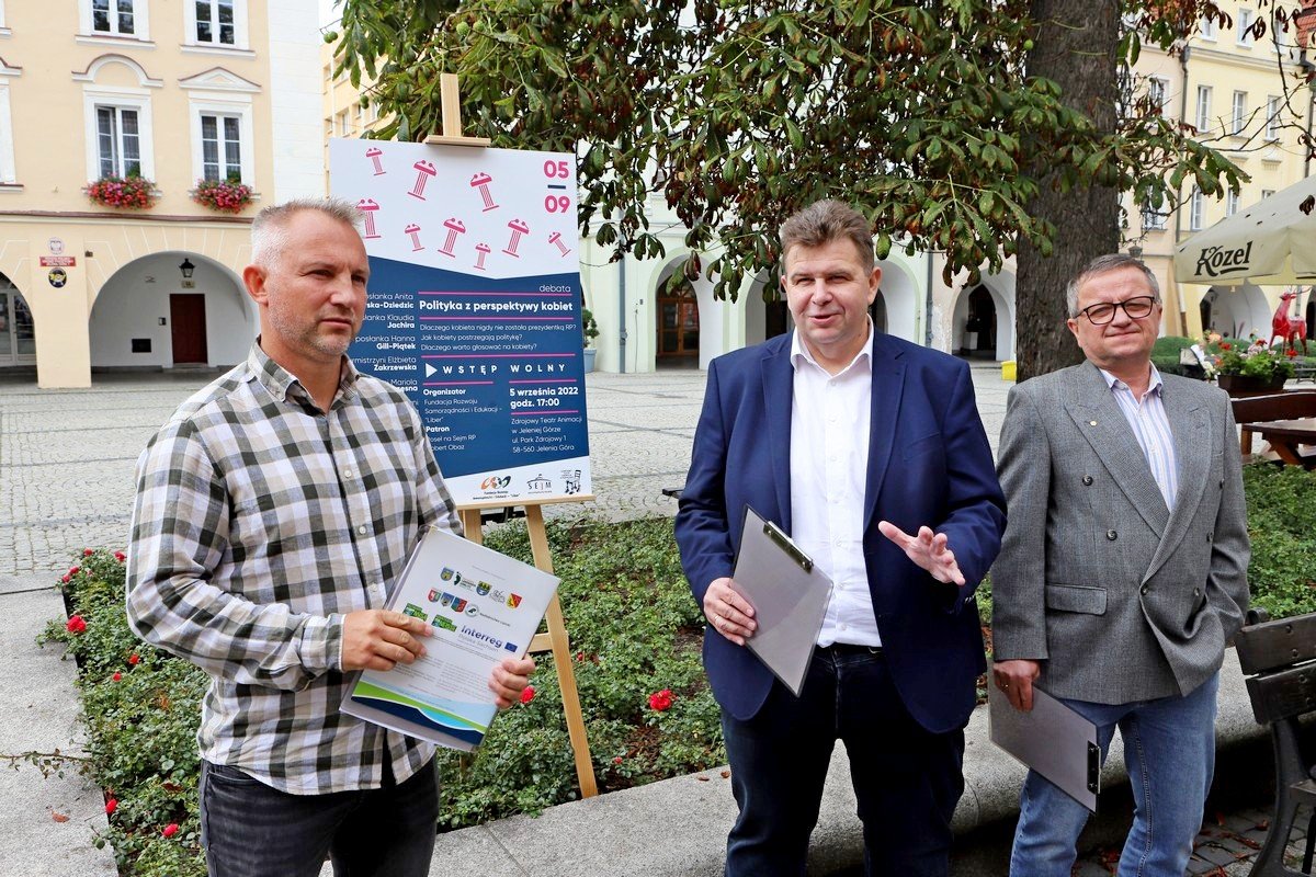 zapraszaja-na-debate-wsrod-gosci-klaudia-jachira-108391